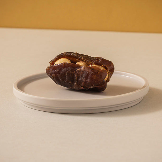 Dates Filled With Hazelnuts 1Kg Pack